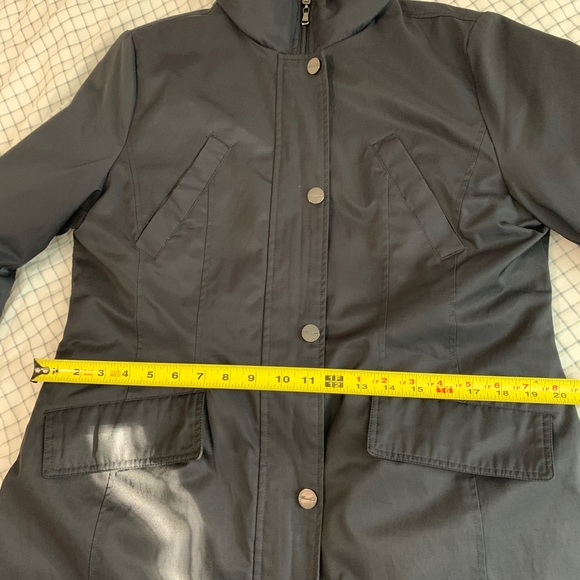 Kenneth Cole Black Down Winter jacket women’s Large - Picture 4 of 6